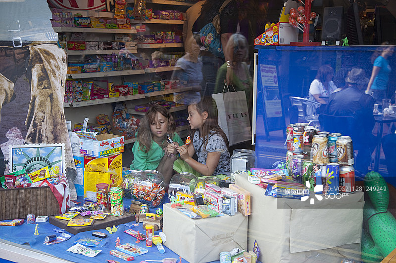 英国布莱顿的糖果店图片素材