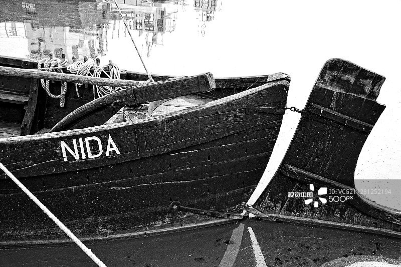 老式渔船图片素材