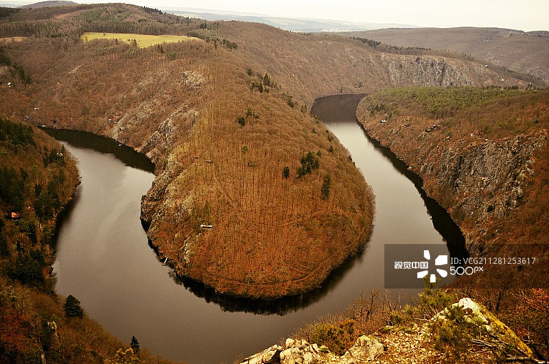 冬季伏尔塔瓦河风光图片素材