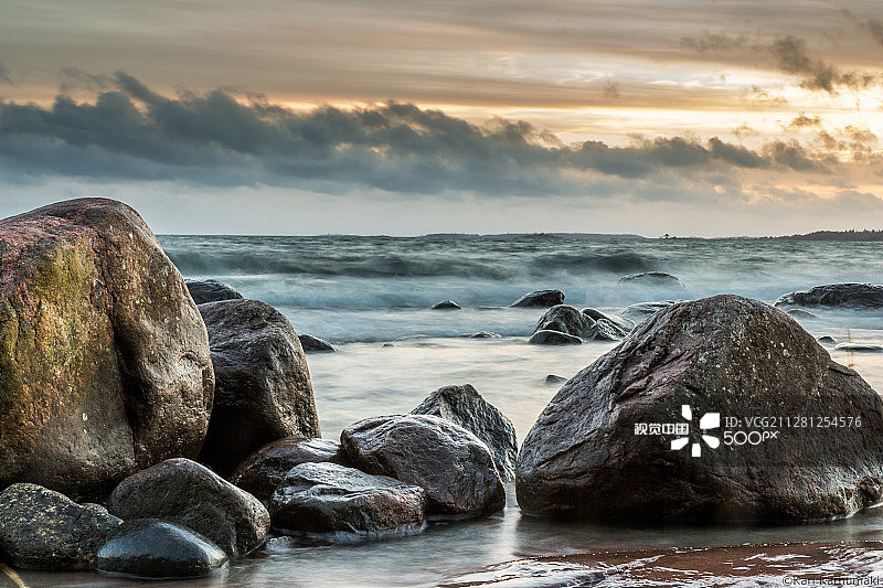 秋季风暴图片素材