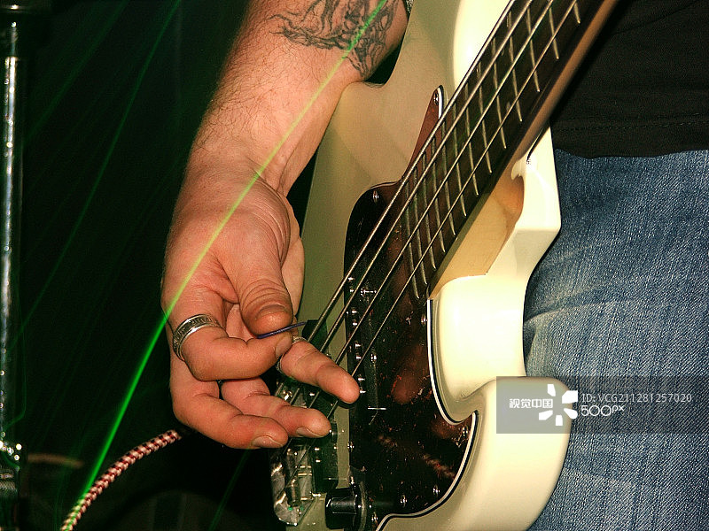 低音线图片素材