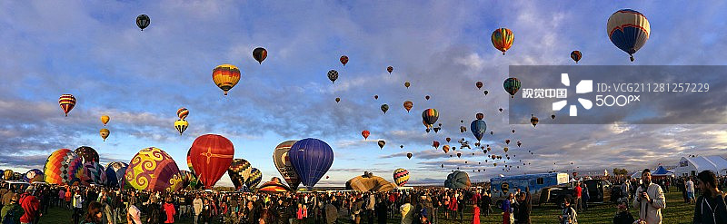 2014年气球嘉年华全景图片素材