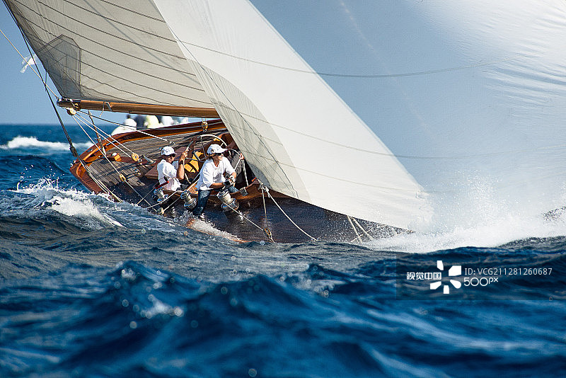 圣特罗佩帆船赛图片素材