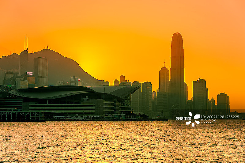 中国香港铜锣湾的日落图片素材