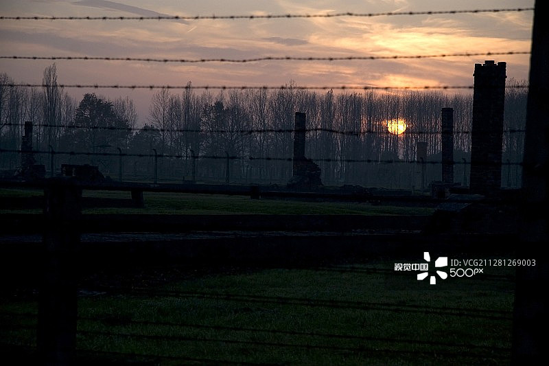 奥斯威辛-比克瑙前集中营的日落，波兰图片素材