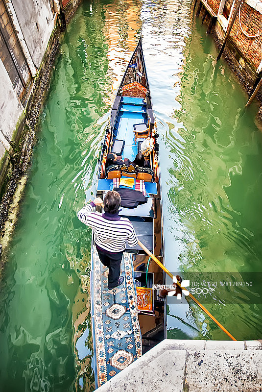 贡多拉船夫图片素材
