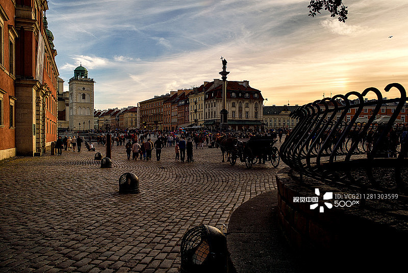 华沙老城皇宫广场图片素材