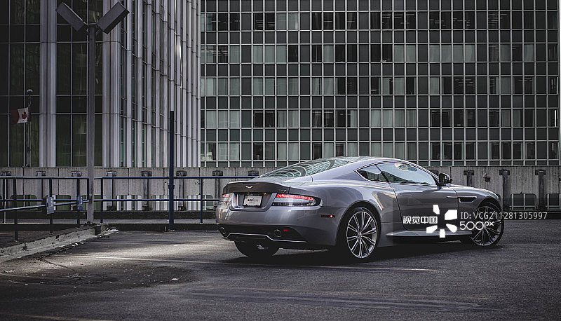 阿斯顿·马丁DB9图片素材