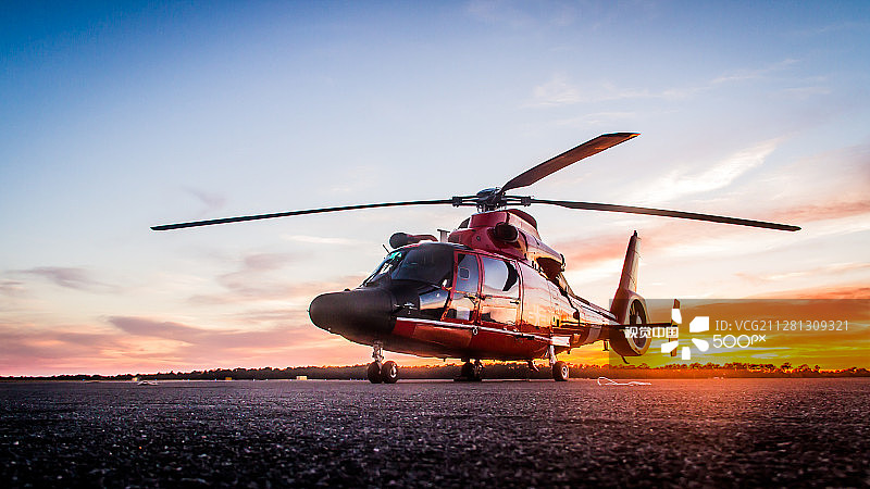 多芬岛日落图片素材