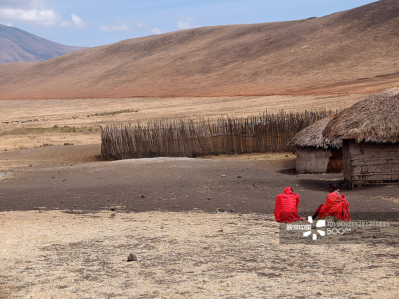 恩戈罗恩戈罗火山口的马赛村庄图片素材