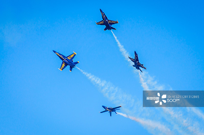 蓝色天使图片素材