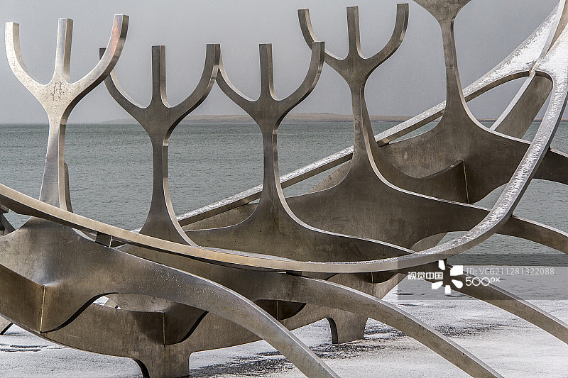 太阳航海者梦幻抽象-冰岛图片素材