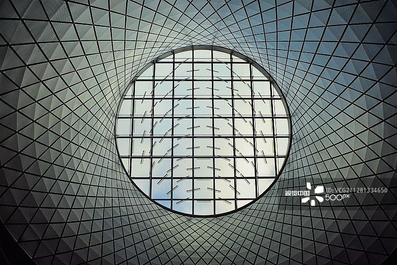 曼哈顿富尔顿中心的天空反射网图片素材