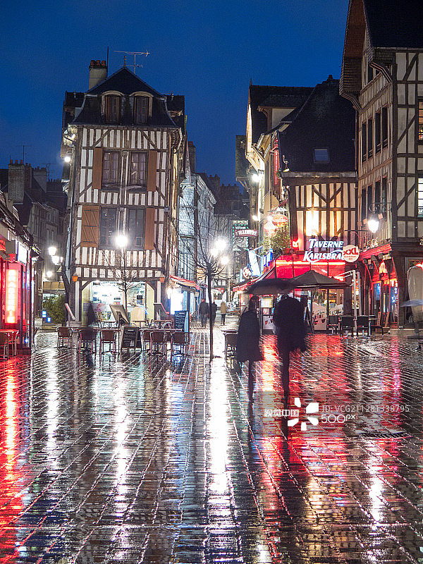 特鲁瓦之夜图片素材