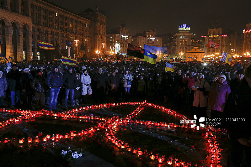 基辅独立广场事件逝世者一周年图片素材