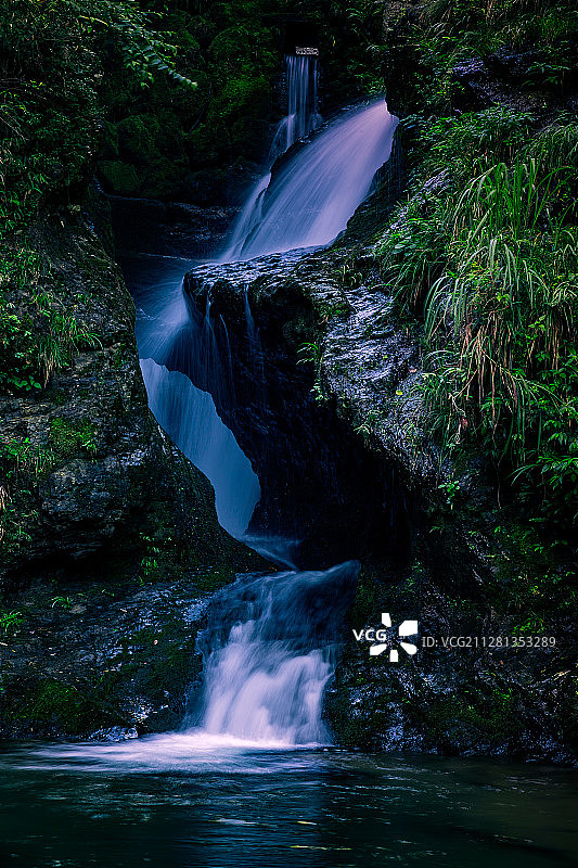 打鼓岭瀑布图片素材