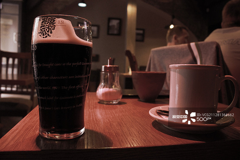 啤酒和热红酒图片素材