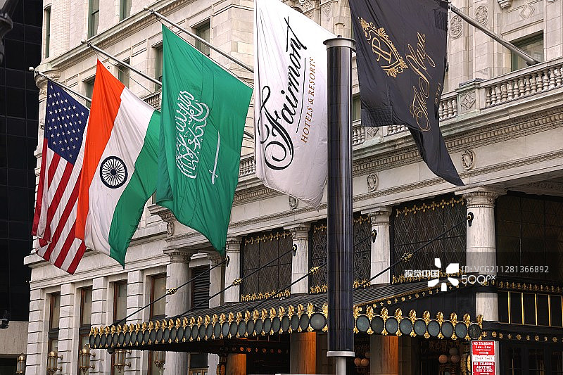 广场酒店旗帜图片素材