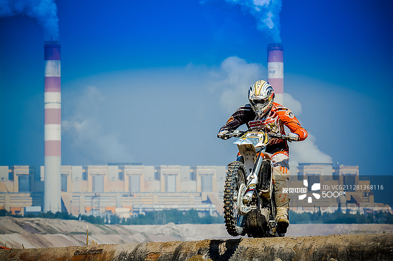 越野摩托与硬派耐力赛图片素材