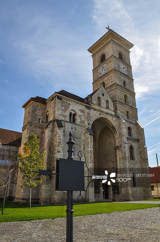 阿尔巴尤利亚圣米迦勒大教堂图片素材