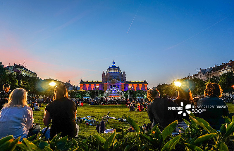 草地音乐会图片素材