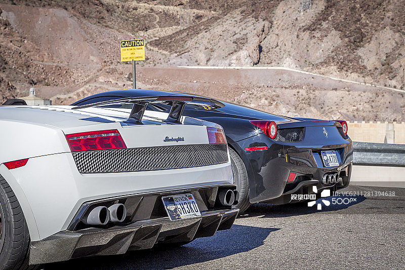 兰博基尼与法拉利图片素材