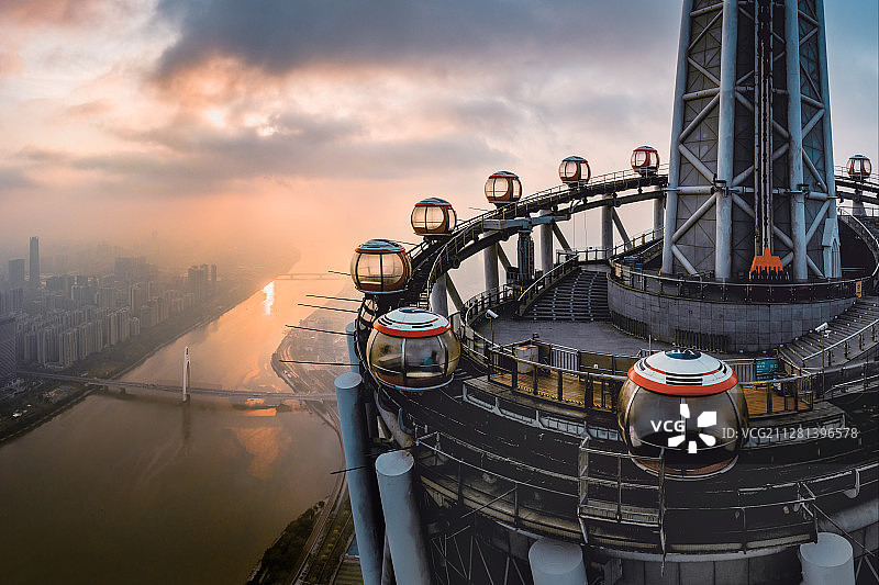 广州塔摩天轮晨曦图片素材