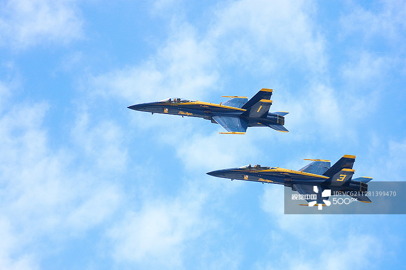 蓝色天使图片素材