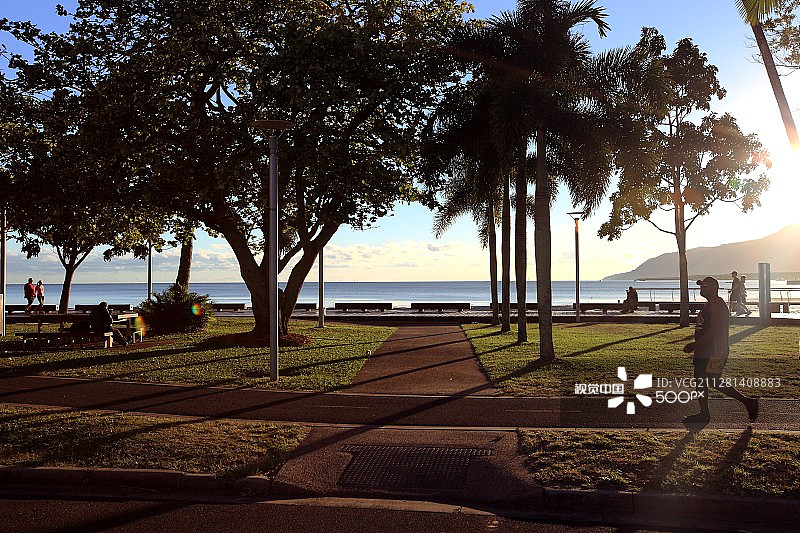 凯恩斯II号的清晨图片素材