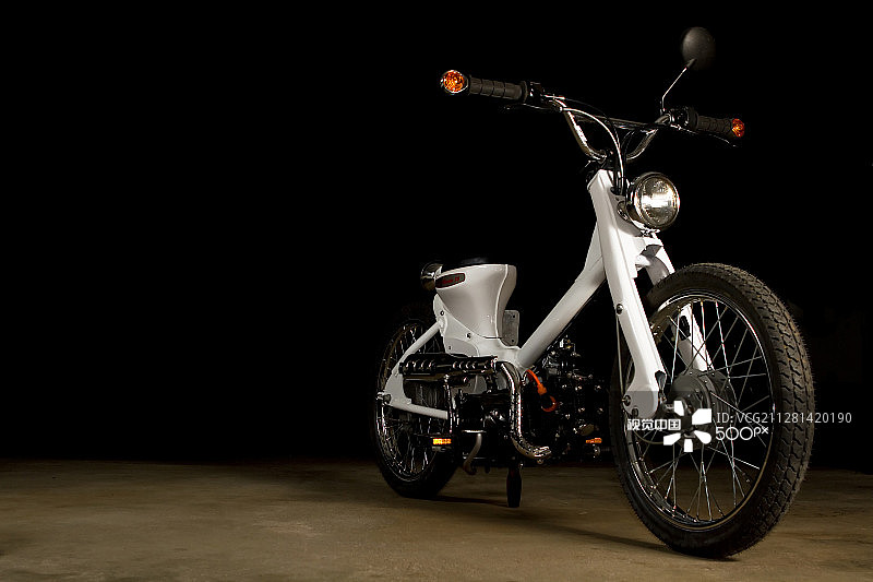 66款本田C100图片素材