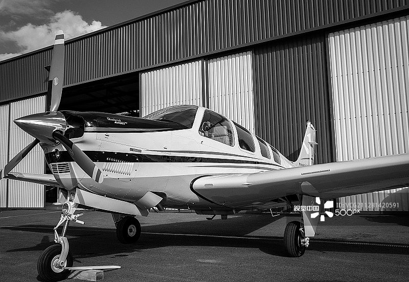 比奇博南扎G36飞机图片素材