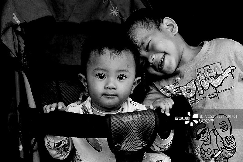 在马德望的兄弟图片素材