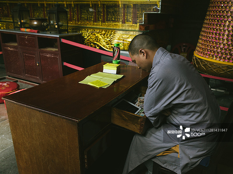 宗教与iPad图片素材