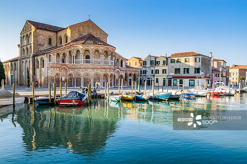 宁静的穆拉诺图片素材