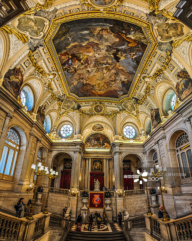 马德里皇宫主楼梯图片素材