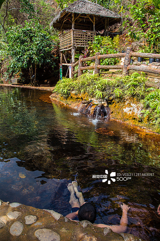 红岩温泉图片素材
