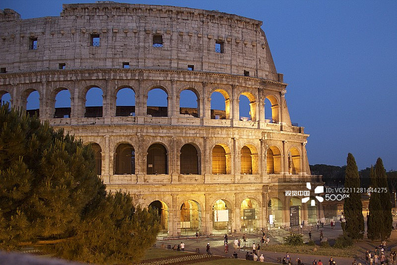 黄昏下的罗马竞技场图片素材