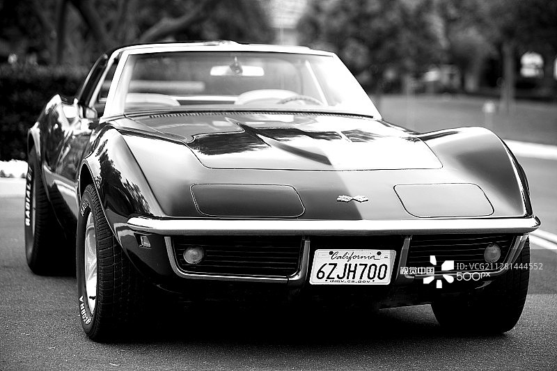 1960年雪佛兰克尔维特Stingray跑车与佳能5ds图片素材