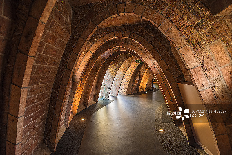 抛物线（米拉之家）图片素材