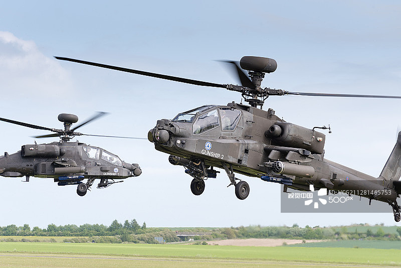 阿帕奇双机战术着陆图片素材