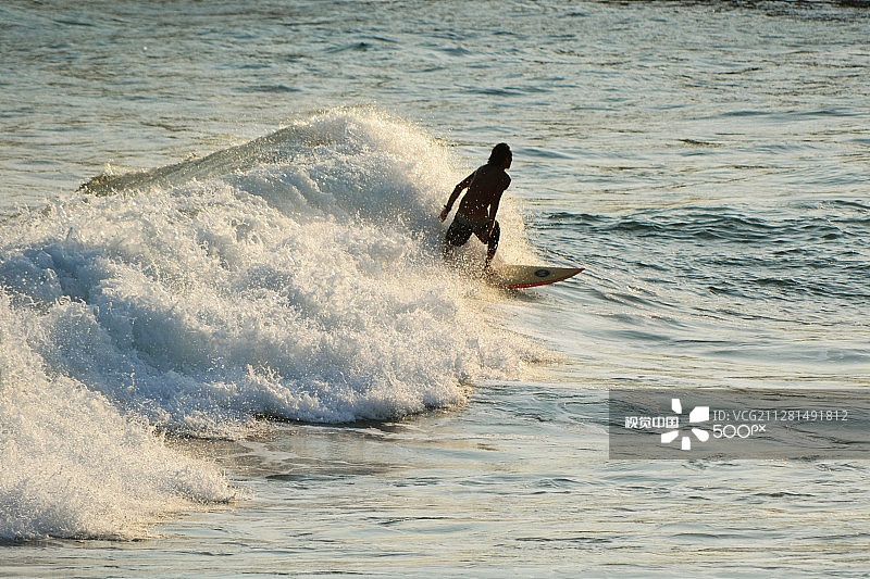 萨尔瓦多冲浪图片素材