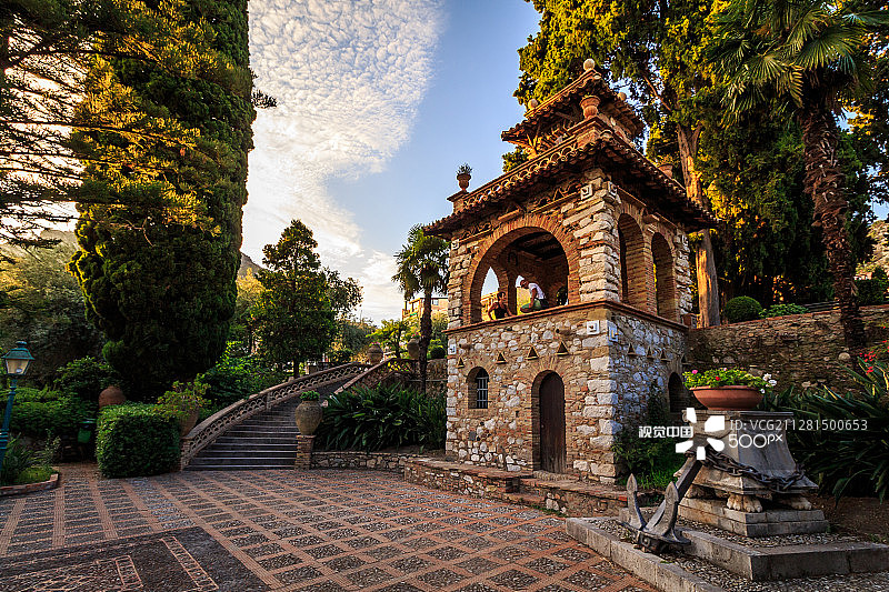 陶尔米纳花园2图片素材