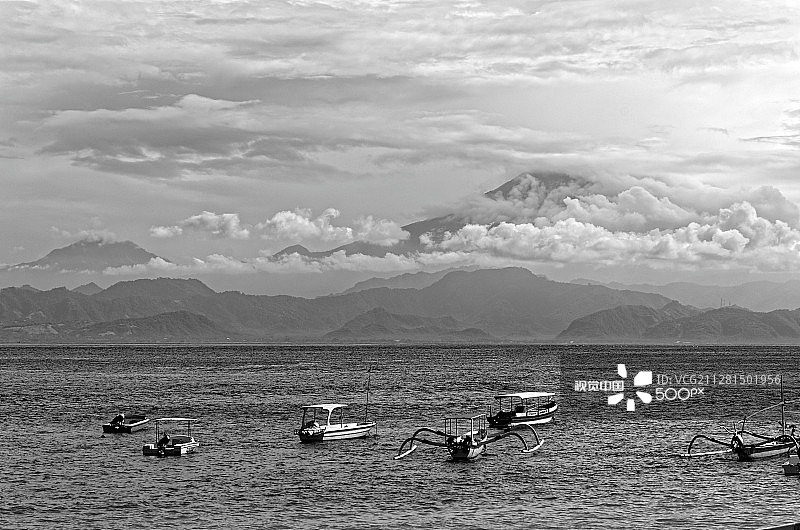 巴厘岛蓝梦岛的海景图片素材