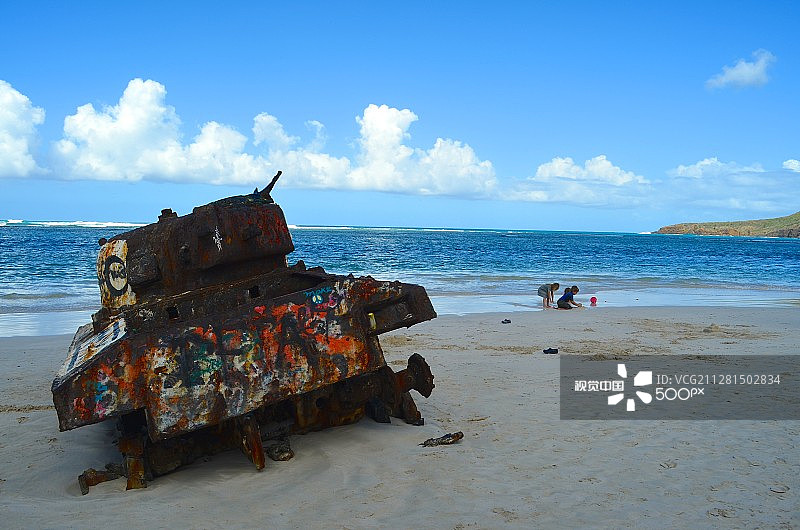 在库莱布拉弗拉门戈海滩的坦克，波多黎各图片素材