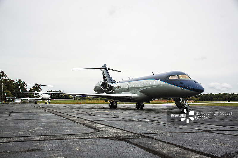 庞巴迪环球5000 @ KPOU图片素材