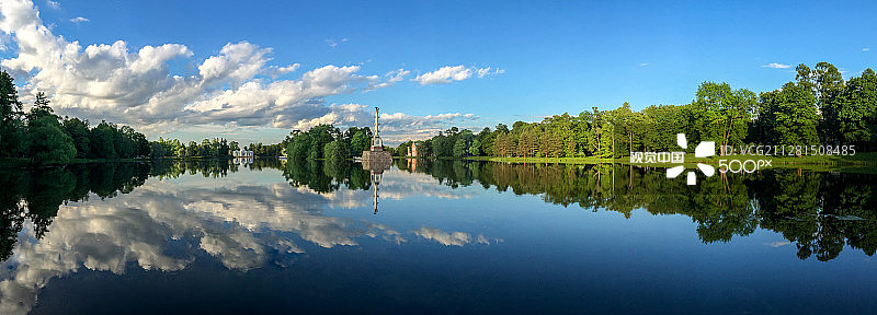 皇村的倒影图片素材