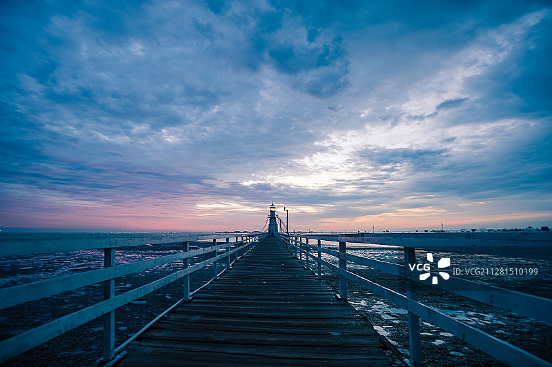 月坨岛--灯塔图片素材
