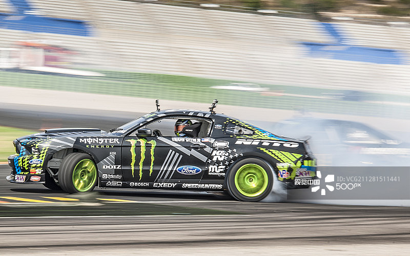 沃恩·吉丁在欧洲漂移赛上的英姿图片素材