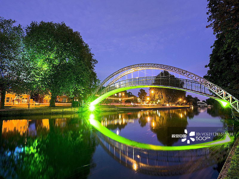 贝德福德的乌兹河大桥图片素材