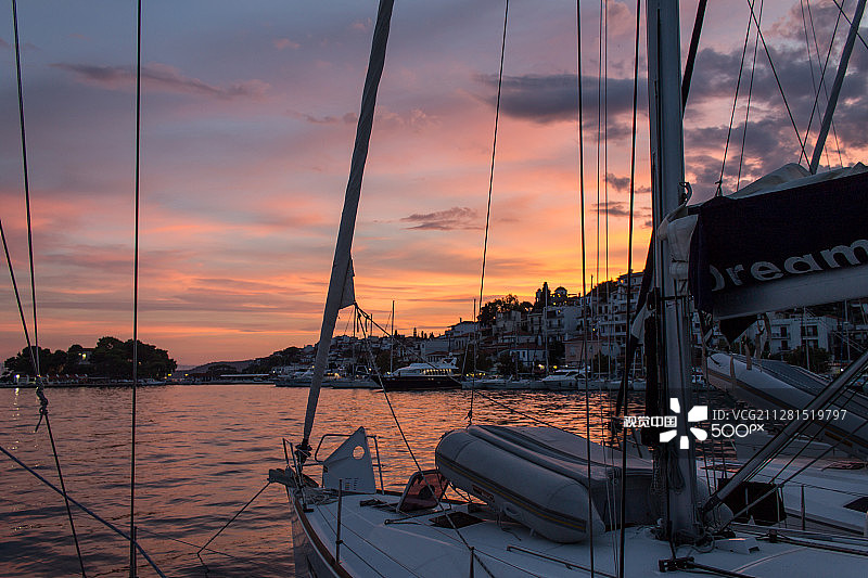 斯基亚索斯红天空图片素材